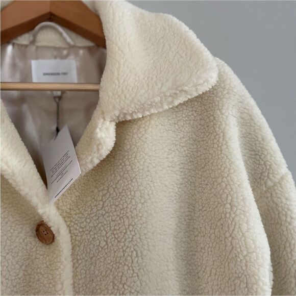 🆕NWT EMERSON FRY Shorty Teddy Coat - Picture 11 of 14